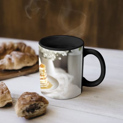 Magische Mok - Foto op Warmte Mokken - Koffiemok - Pannenkoeken - Banaan - Siroop - Wit - Beige - Magic Mok - Beker - 350 ML - Theemok