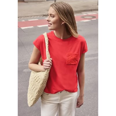 Shirt met ronde hals en kanten zakje