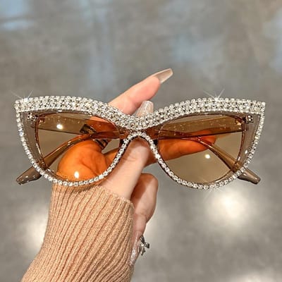 Confortable à porter Forme œil de chat Lunettes de mode premium scintillantes gn pierre favorite pour club fête lunettes décoratives