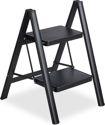 trapladder inklapbaar - 2 treden - lichtgewicht - staal - tot 120 kg - 60x42x48 cm - zwart