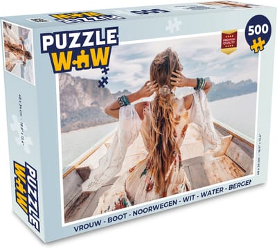 Puzzel Vrouw - Boot - Noorwegen - Wit - Water - Bergen - Legpuzzel - Puzzel 500 stukjes
