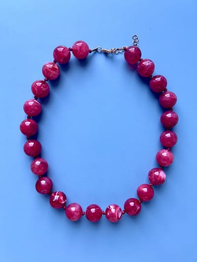 Ketting - colour stone necklace - bruine statement ketting met ronde kralen - ketting - statement ketting - ketting met kralen - ketting - bruine ketting - bubble grote kralen ketting - brown necklace - lange ketting - kralen ketting - schakelketting