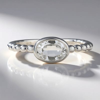 Cavill - Zilveren damesring - 925 Sterling zilver geplatineerd - Ovale witte topaas 0.75 ct - Elegante parel bezelzetting