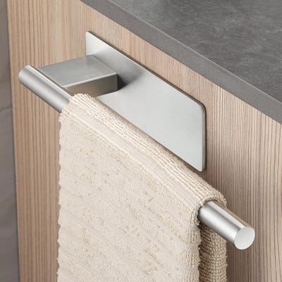Famanu - Handdoekhouder, zonder boren, 304 roestvrij staal, zelfklevend, wandrek, handdoekstang, wandmontage, voor badkamer