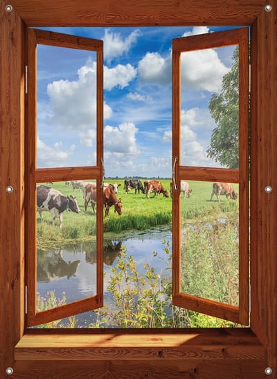 Tuinposter doorkijk dieren - 130x95 cm - doorkijk bruin venster - koeien naast sloot - wanddecoratie - tuindoek - verticaal - balkon decoratie