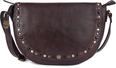 Echte Italiaanse Leren Boho Crossbody Schoudertas met Studs (9,75 inch) – Stijlvol, Duurzaam & Perfect voor Dagelijks Gebruik voor Dames