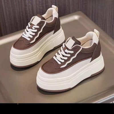 Dames Schoenen met Binnenverhoging Leer Kleine Witte Schoenen Lente en Zomer Nieuwe Dikkere Zolen Verhogende Board Schoenen Casual Sportschoenen Dames 39 gray