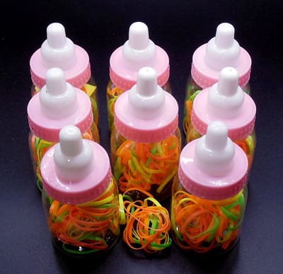 Babyflesjes transparant-roze-wit gevuld met gekleurde haarelastiekjes set van 8 stuks. #2