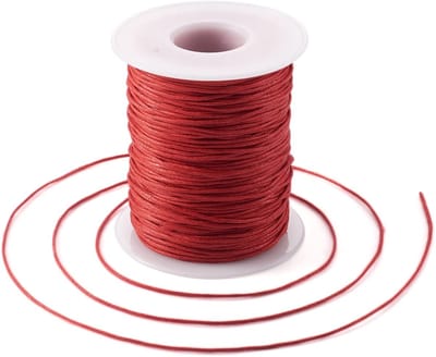 Dailygoods- Gewaxte Katoenkoord 1mm - 100 Yards/Rol - Rood - Macrame Koord - Sieraden Maken - Duurzaam en Sterk - Sieradenkoord