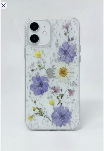Iphone 15 telefoonhoesje met echte droogbloemen, gedroogde bloemen in paars, wit en geel