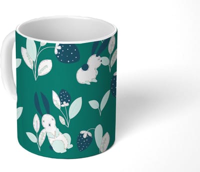 Mok - Koffiemok - Aardbeien - Patronen - Konijnen - Mokken - 350 ML - Beker - Koffiemokken - Theemok