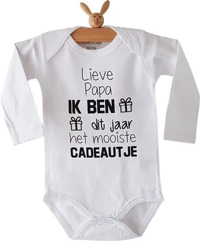 Rompertje met tekst lieve papa Ik ben dit jaar het mooiste cadeautje | lange mouw | wit zwart | maat 62-68  bekendmaking zwangerschap aanstaande baby jongen meisje unisex