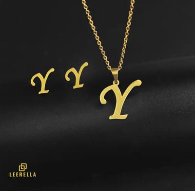 Leerella | Y | Luxe Goudkleur Initialen Ketting & Oorbellen Set - Roestvrij Staal - Letters A t/m Z - Persoonlijke Sieraden voor Elke Gelegenheid Moederdag, Valentijnsdag en Verjaardag Cadeau Ketting 45 cm