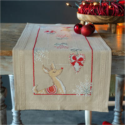 Vervaco - Loper kit - Kerst - Rendieren in kerstsfeer - PN-0198069 - Borduren - Borduurpakket - Borduurpakket volwassenen - Borduurpakket kind