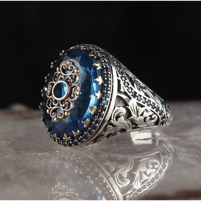 Retro handgemaakte Turkse zegelring voor mannen vrouwen oude zilveren kleur gesneden adelaar ring ingelegd rode zirkoon punk motor biker ring 10 gray