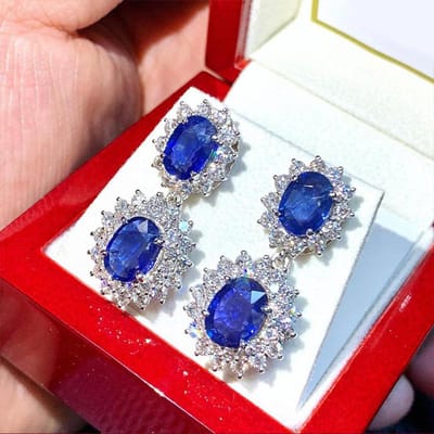 Huitan Luxe Blauwe Zirkonia Hangende Oorbellen Vrouwen voor Bruiloft Verloving Nobele Accessoires Elegante Dames Sieraden Cadeau Hot gray