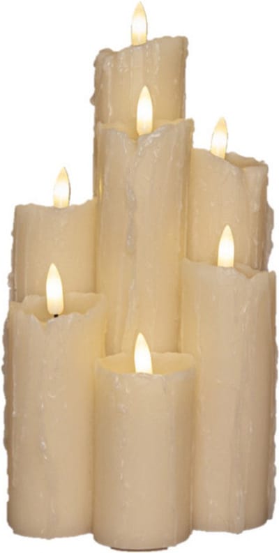 Anna's Collection LED kaarsen/stompkaarsen - 2x - goud - D4,5 x H8 cm - timer - warm wit