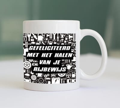 Mok Rijbewijs Gehaald met Tekst "Gefeliciteerd met het halen van je rijbewijs" - Mok Cadeau - Rijbewijs Gehaald