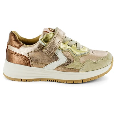 Sneakers Stones and Bones Skier