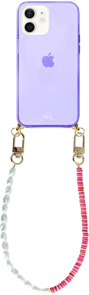 xoxo Wildhearts silicone case met koord - Paars telefoonhoesje met koord - telefoonketting - Island Girl - short - Cord Case - geschikt voor Apple iPhone 11 - Korte parelketting / kralenketting - Parels - Wit / Roze