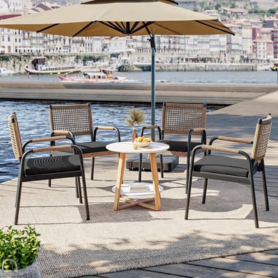 Triumpunpre Stapelbare Polyrattan Tuinstoelen 4-Delig Set - Met Armleuningen & Dikke Kussens - Weerbestendig, Ergonomisch, Metalen Frame - Voor Terras, Balkon En Tuin - Zwart
