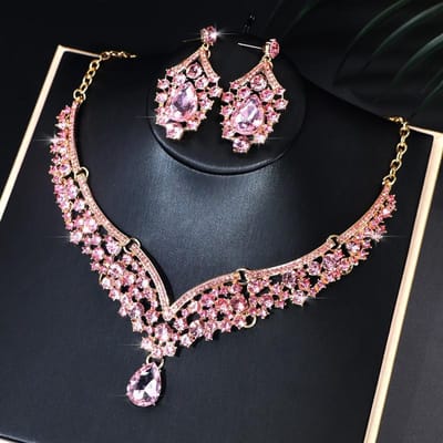 Ensemble Boucles d'oreilles Collier Luxueux Scintillant pour Femmes Goutte d'eau Strass Cristal Ensemble de Bijoux Réglable pour Mariage Mariée gray