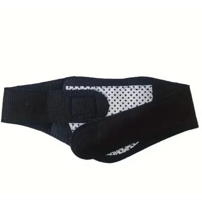 Zelfverwarmende neksteunbrace Magnetische cervicale massage voor ontspanning en warmte Geen elektriciteit nodig Herbruikbaar black
