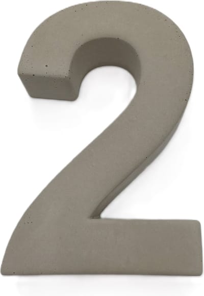 Betonnen huisnummer 20cm hoog cijfer 2