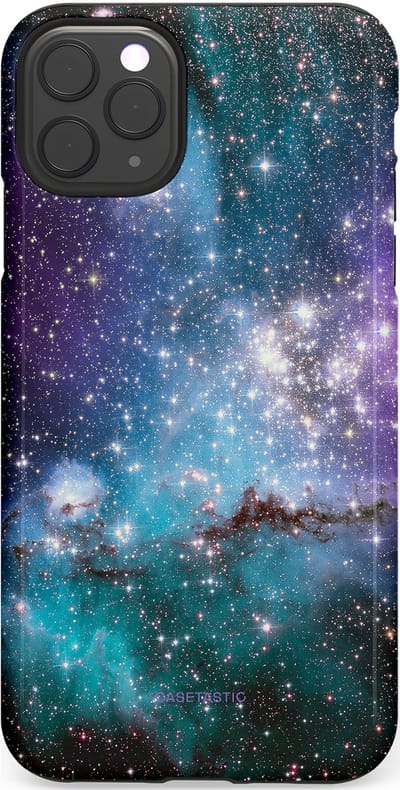 Casetastic Hoesje Geschikt voor Apple iPhone 11 Pro Max - Stijlvolle Beschermende Duo-layer Case - Nebula nachtdroom