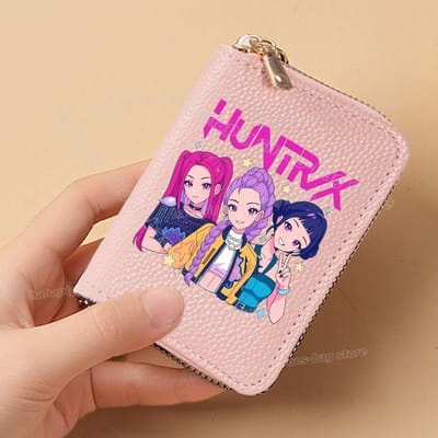 Perfect KPop Demon Hunters Dames Korte Portemonnees PU Leer Creditcardhouder Meerdere Sleuven Kleine Portemonnees met Rits Dames Clutch Portemonnee purple