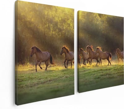 Artaza Canvas Schilderij Tweeluik Kudde Bruine Paarden In De Wei - 120x80 - Foto Op Canvas - Canvas Print