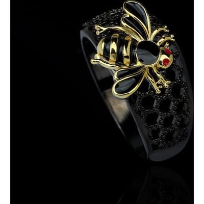 Modieuze Nieuwe Gepersonaliseerde Zwarte Kleine Bij Ring Diamant Emaille Handgemaakte Ring No. 10 black