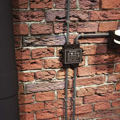 HOFTRONIC - Lasdoos IP68 Waterdicht - 4 ingangen - Kabelverbinder H-vorm - 4-12mm kabeldikte - Waterdichte Kabeldoorvoer Zwart