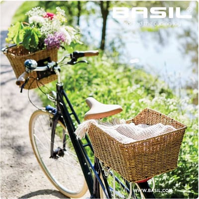 Basil Cento Rattan Look Fietsmand - Achter - Kunststof rotan - Seagrass