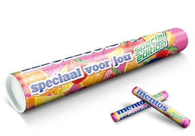 Mega Mentos Fruit Tube - XXL Mentos Fruit Giftroll "Speciaal voor jou" - 950g Mentos Fruit verpakt snoep
