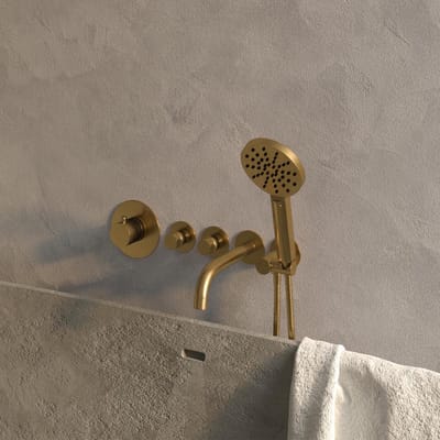 Brauer Gold Edition thermostatische inbouw badkraan SET 02 met uitloop en 3-standen handdouche en doucheslang en wandaansluitbocht goud geborsteld PVD