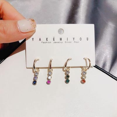 Nieuwe Mode Regenboog Kleurrijk Zirkonia Hoepel Oorbellen Set Mode 4-Delige Oor Sets Sieraden Voor Vrouwen Feest Cadeaus white