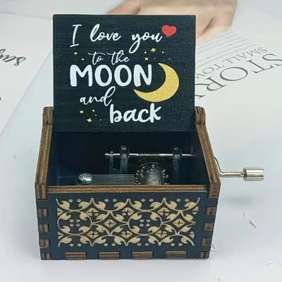 Romantische  Ik hou van je tot aan de maan en terug  Houten Muziekdoos met Handzwengel - Vintage lasergegraveerd ontwerp, geschikt voor verjaardag, jubileum black
