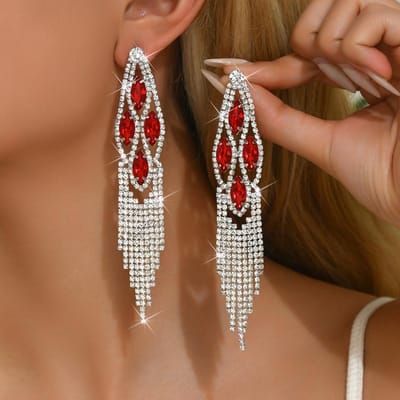 2 pièces de boucles d'oreilles tendance et charmantes à pampilles de diamants pour femmes, voyage en plein air, carnaval, fête, cadeaux pour s'habiller pour les vacances brown