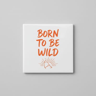 Inspirerende 15×15 cm Keramische Tegel – “Born to Be Wild” Wolf Silhouet Ontwerp Motiverende Wanddecoratie