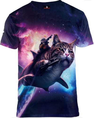 SharkCatto warrior with toadbro Maat S - Crew neck - Festival shirt - Superfout - Fout T-shirt - Feestkleding - Festival outfit - Foute kleding - Kattenshirt
