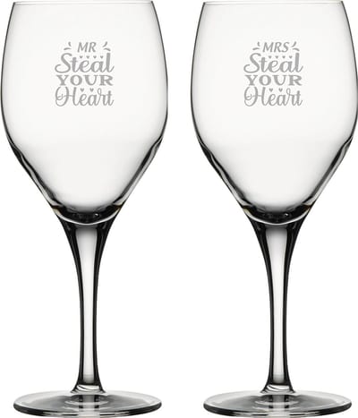 Gegraveerde set witte wijnglazen 34cl Mr. Steal your heart - Mrs. Steal your heart