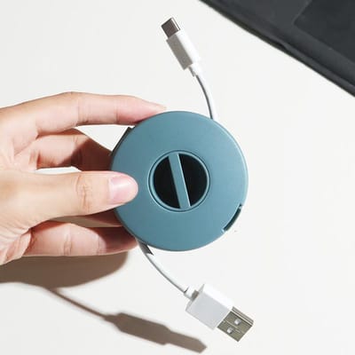 Draaibare Ronde Oortelefoonwinder Mobiele Telefoon Datakabel Oplader Draad Opbergdoos Automatische USB-kabel Verstelbare Kabelhouder