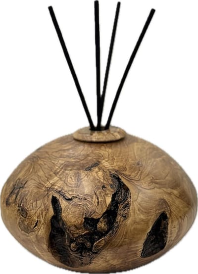 WoodsArt Kamergeurverspreider Handgemaakt Massief Olijfhout Incl. Geurstokjes ⌀19cm exclusiever dan geurhouders van bv Rituals