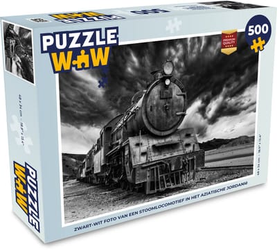 Puzzel Zwart-wit foto van een stoomtrein in het Aziatische Jordanië - Legpuzzel - Puzzel 500 stukjes