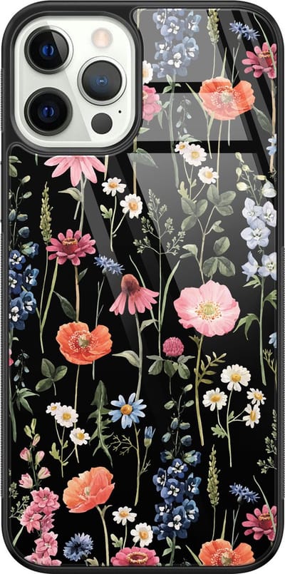 Hoesje geschikt voor iPhone 12 Pro - Dark flowers - Luxe Glazen Hardcase - Bloemen - Multi - Leuke Telefoonhoesjes