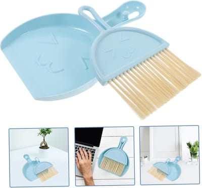 Set van 2 Lichtblauwe Mini Veegsets met Blik en Borstel (21x11cm) – Compacte Reinigingssets voor Bureau, Toetsenbord en Auto