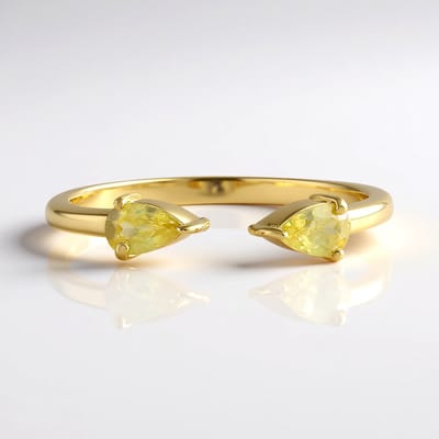 Cavill - Zilveren Ring met 2 Peervormige Sfeenkristallen 0,41 ct - 925 Sterling Zilver Verguld - Elegante Madagasker Edelstenen - Stijlvolle Sieraden