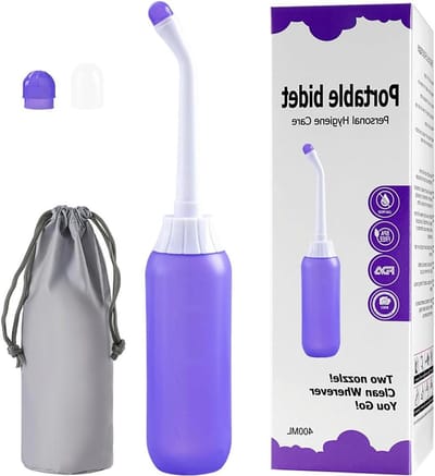 Draagbare Bidet Fles - Spuitfles Reisbidet - Persoonlijke Hygiëne - Met 2 Sproeiers - 400 ml Capaciteit - Paars