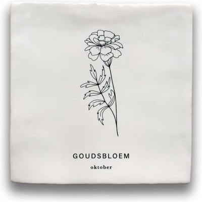 Maan Amsterdam - Tegeltje geboortebloem - Oktober - Goudsbloem - Kraamcadeau - Geboortebloem cadeau - Wanddecoratie